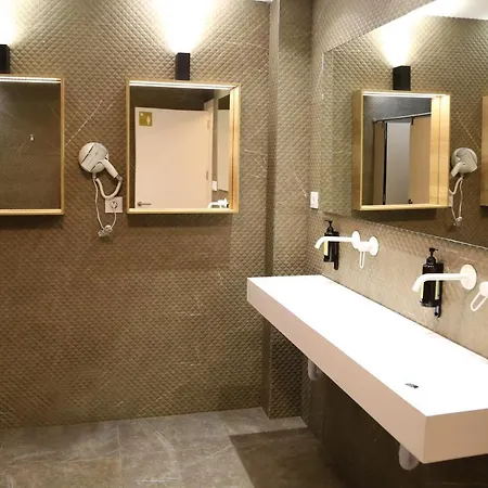 Uri Bbi00060 Self Check In *