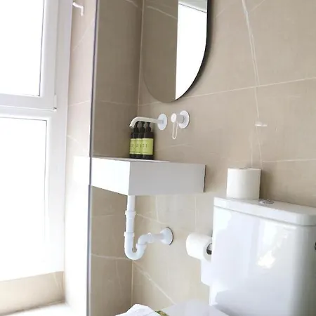 Гостевой дом Uri Bbi00060 Self Check In *