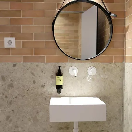 Uri Bbi00060 Self Check In